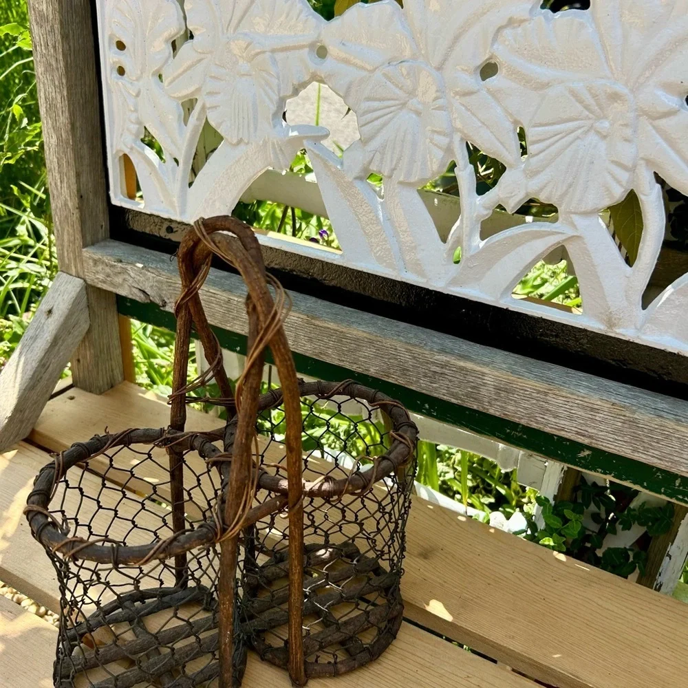 North Fork Wine Basket made from Grapevine, Twig and Chicken Wire.